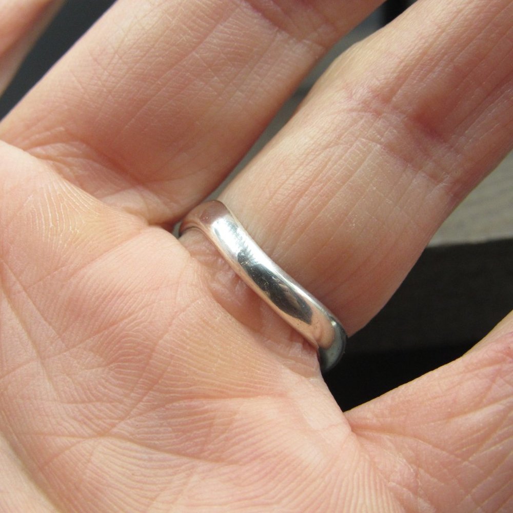 Size 6.75 Sterling Silver Dream Word Wavy Band Ring Vintage - Picture 3 of 7